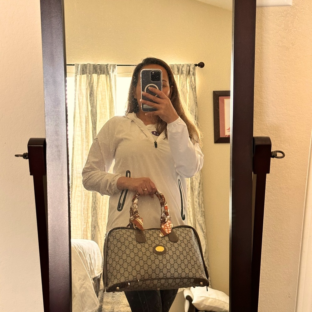 Gucci Brown Plus GG
Coated Canvas Boston Bag - Picture 13 of 15